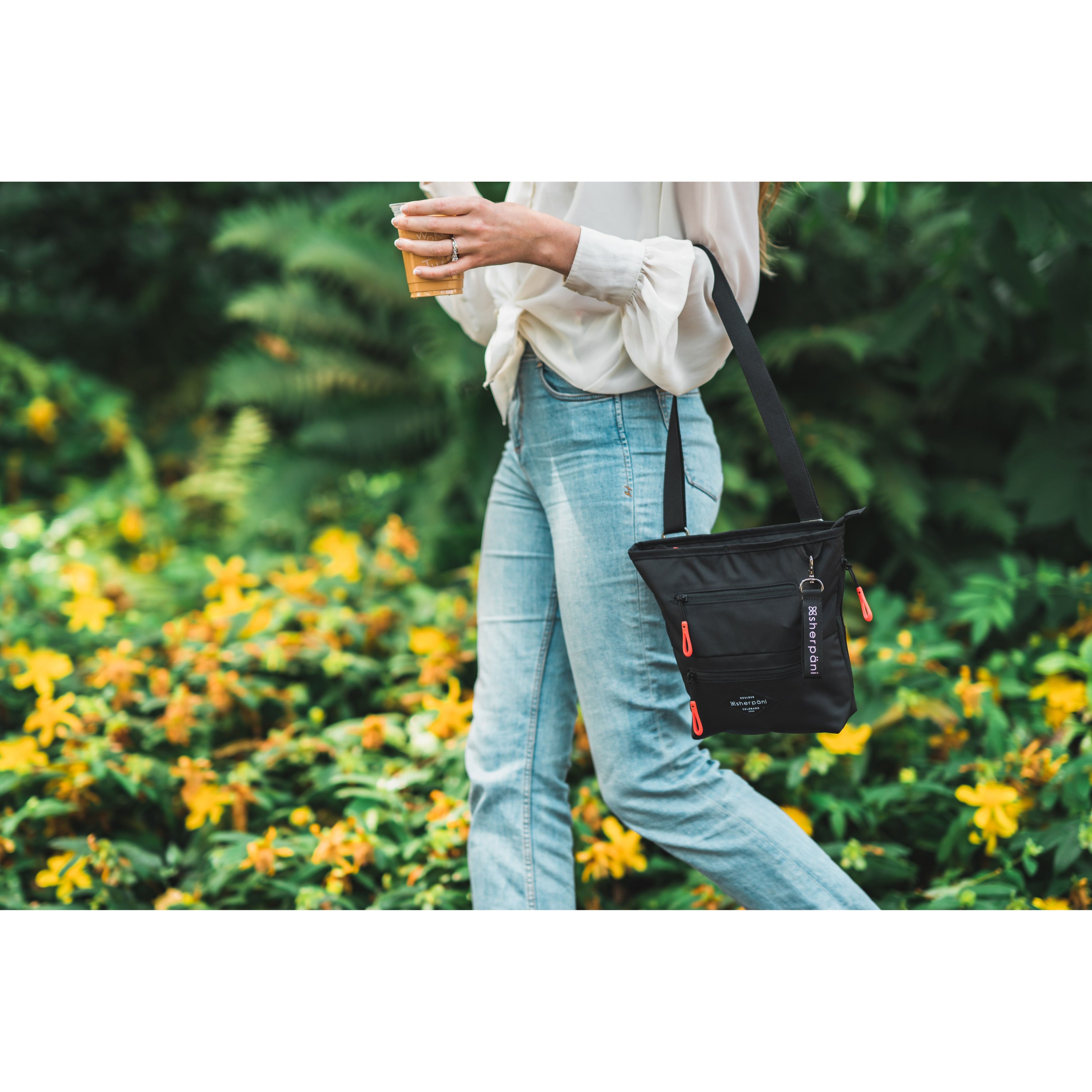 Sherpani Sadie | Crossbody Purse