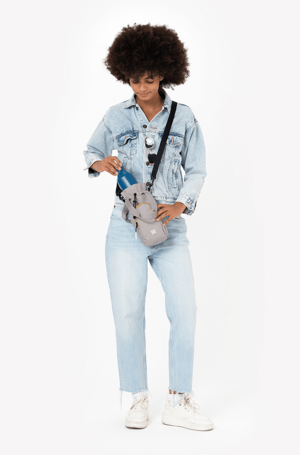 Sherpani Izzie | Water Bottle Crossbody
